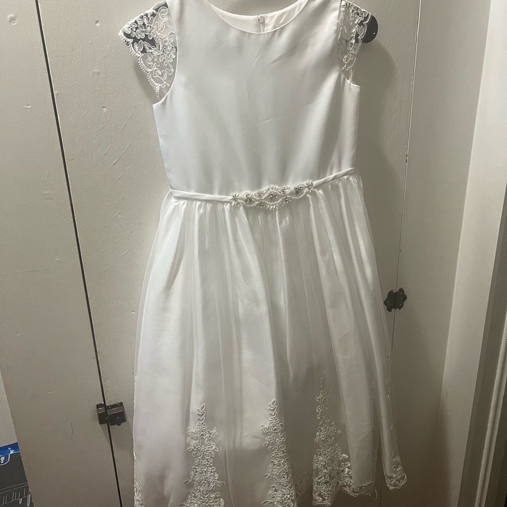 Elegant White Lace Kids Dress
